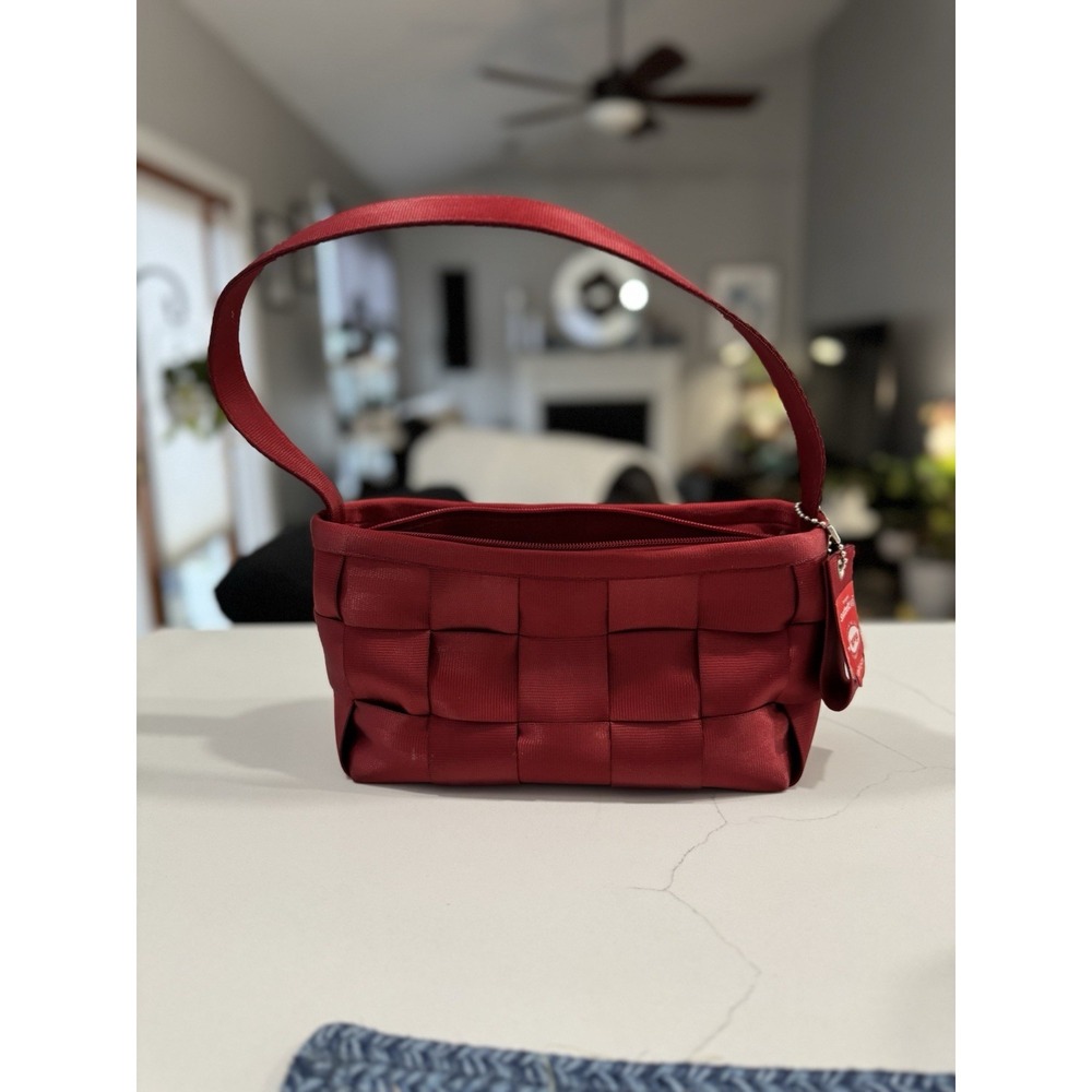 Harvey's Seatbelt Bag - Red - Very Gently Used - Picture 3 of 11